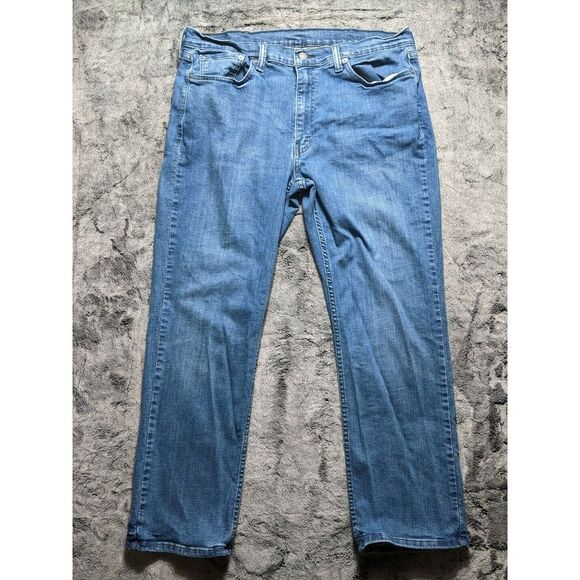 Levi's Other - Levi's 514 Straight Fit Jeans Men's Size 38x30 Medium Wash